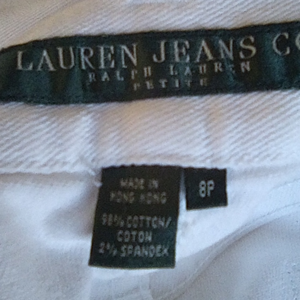 Lauren Jeans Co. Size 8 Petite White Denim Jeans With Beaded side Seams. - Picture 10 of 10